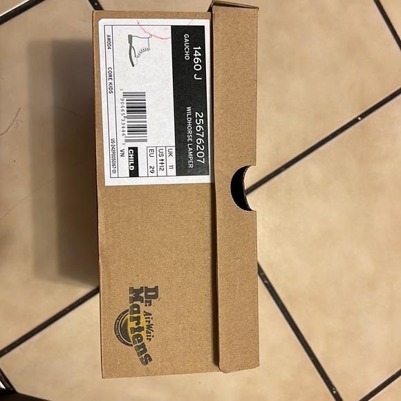 Dr Marten Wildhorse Lamper - Picture 5 of 5